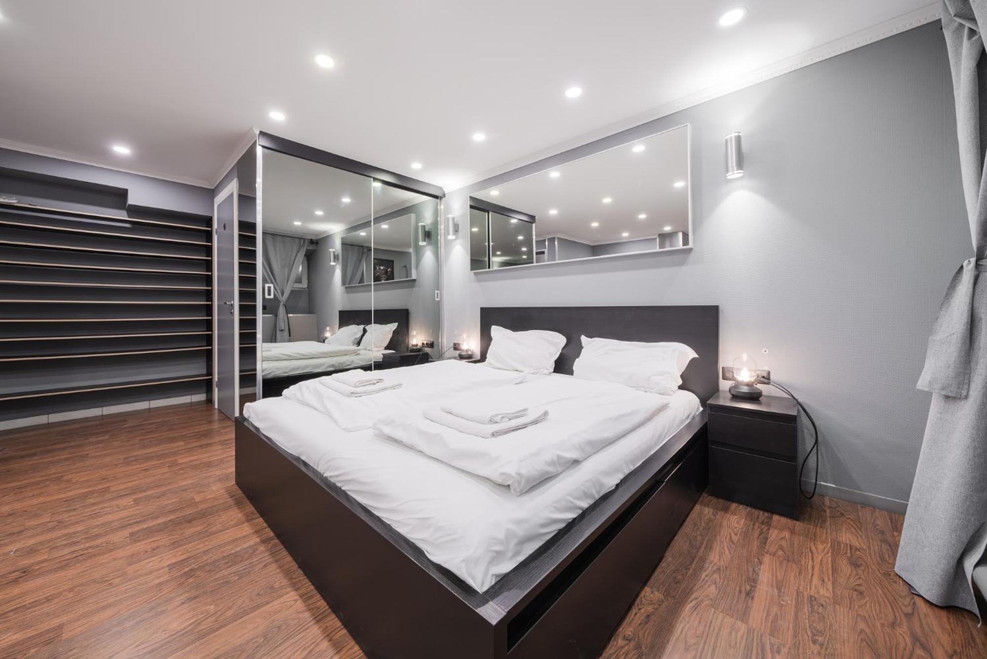 Islandijos Self Check-In Basement Apartments Vilnius Exterior photo